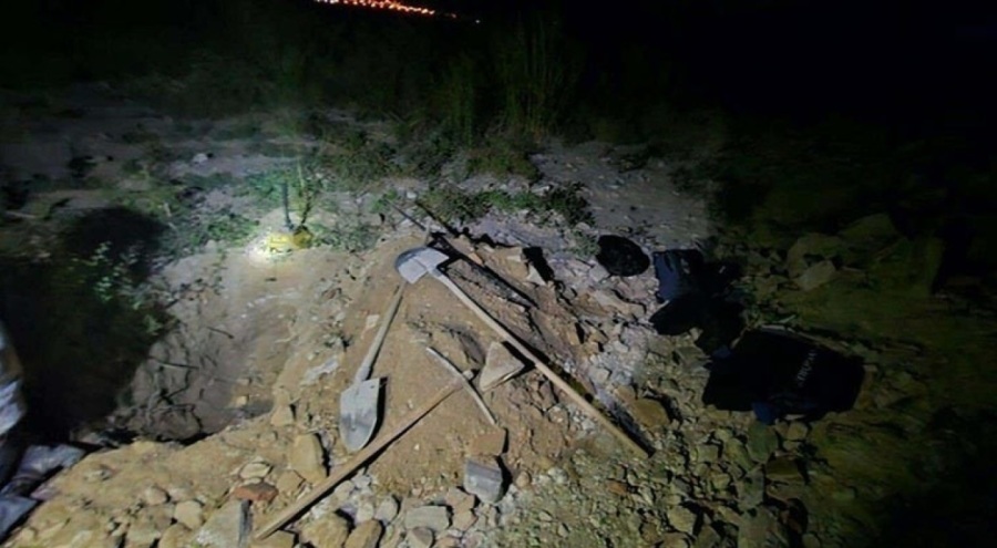 Kaçak tarihi eser kazısına suçüstü! Çok sayıda gözaltı