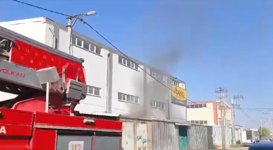 Bursa'da fabrika yangını korkuttu!
