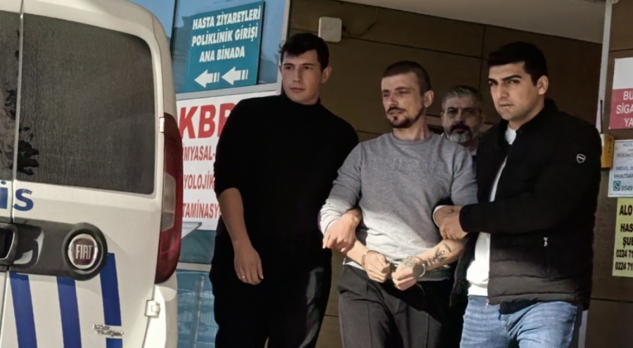Bursa'da 8 yıldır aranan firari hükümlü evinde yakalandı