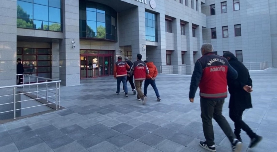 Husumetlisini yol ortasında öldüren şahıs tutuklandı