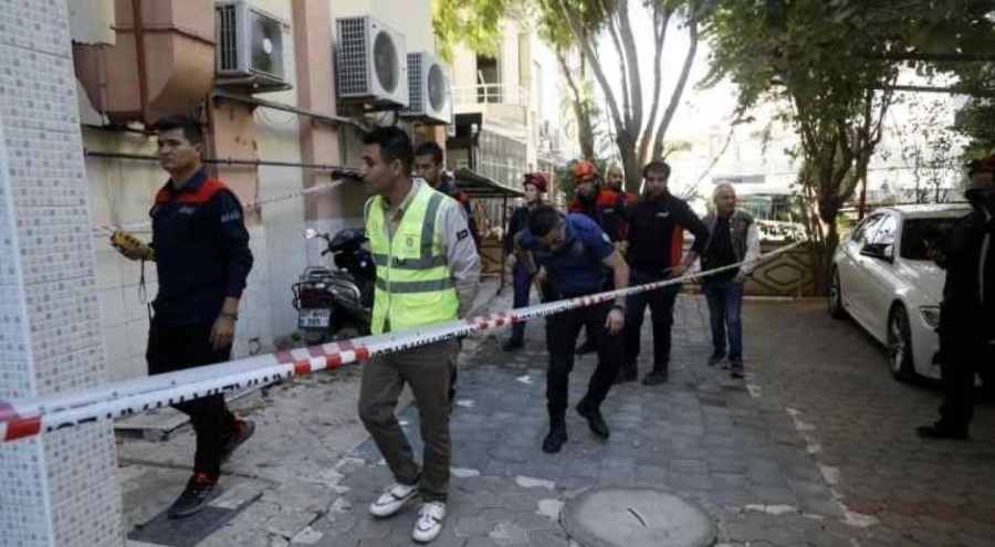 İlaçlama yapılan bodrum katta patlama! İşçiler yaralandı