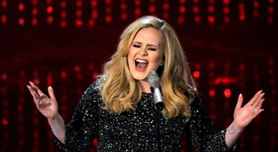 Adele: 'Hayatım müzikten ibaret değil'