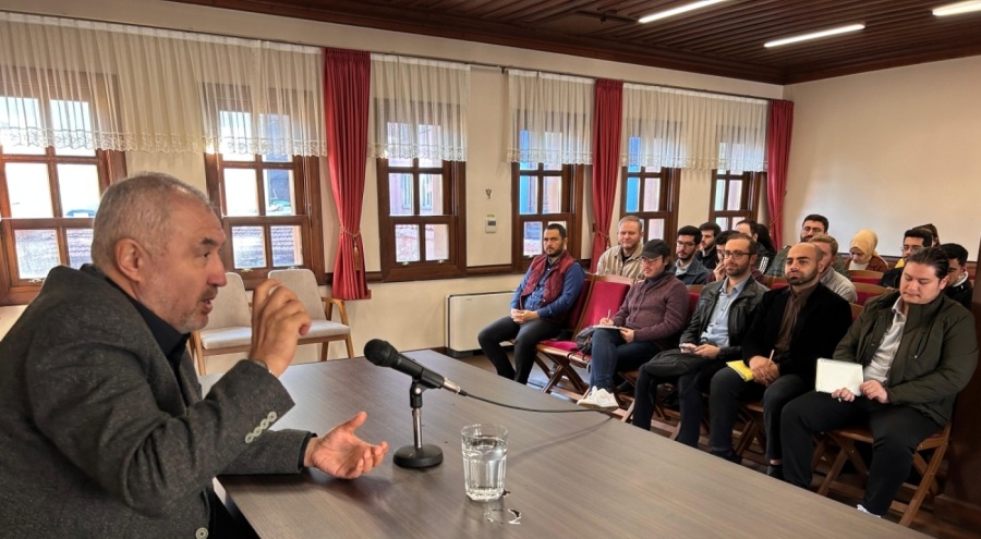 Osmangazi'de 'Akademik Okuma ve Yazma Semineri' düzenlendi