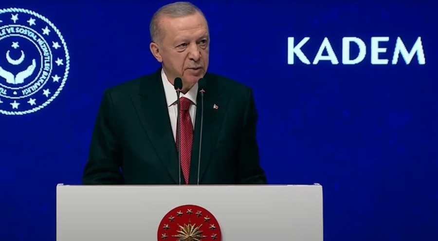 Cumhurbaşkanı Erdoğan: Trump'tan eski yönetimin hatalı politikalarını terk etmesini bekliyoruz