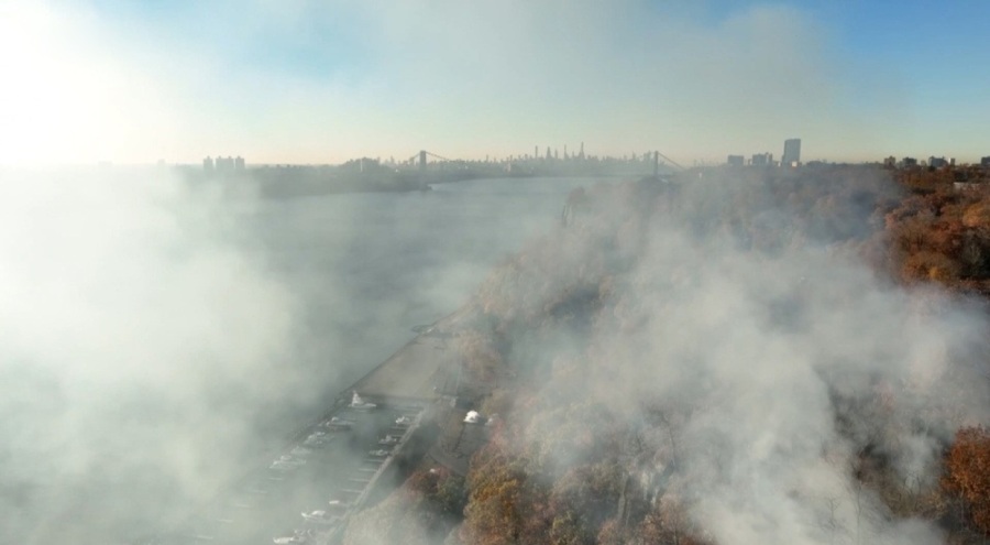 ABD'de çıkan orman yangınının dumanı New York'tan görüntülendi
