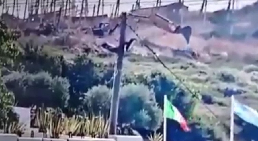 İsrail'in UNIFIL üssüne saldırıları sürüyor!