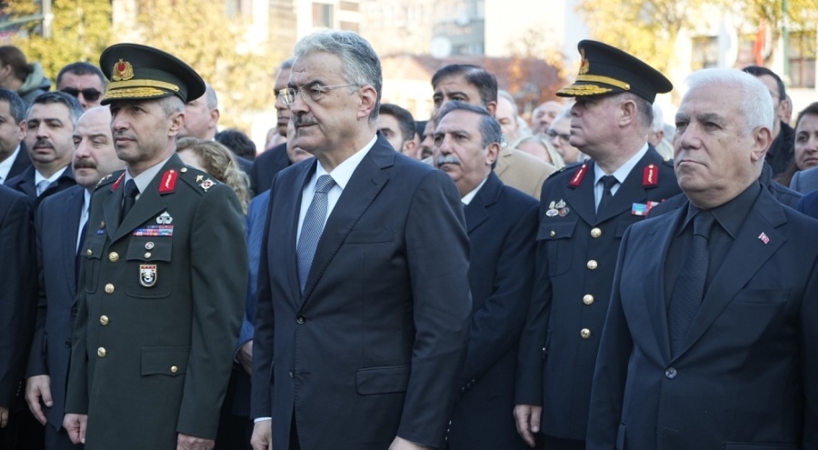 Bursa'da Ulu Önder Atatürk anıldı!