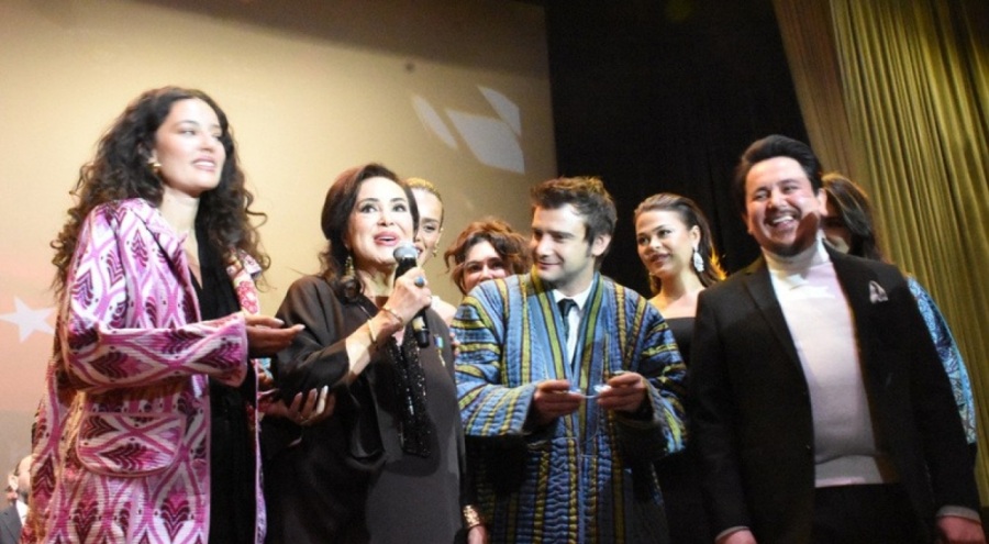 Türkan Şoray'a Özbekistan'da Sinema Onur Ödülü verildi