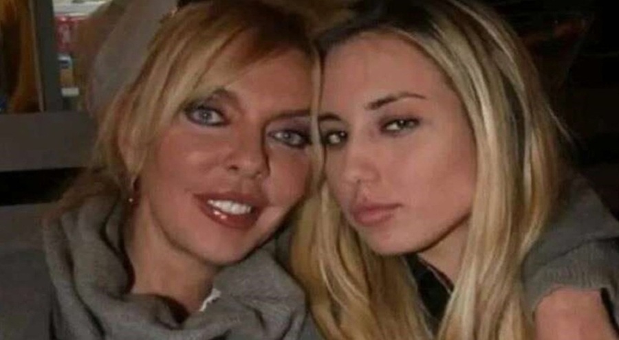 Ahu Tuğba'nın kızı Anjelik'in anne özlemi! "Kokunu özledim"