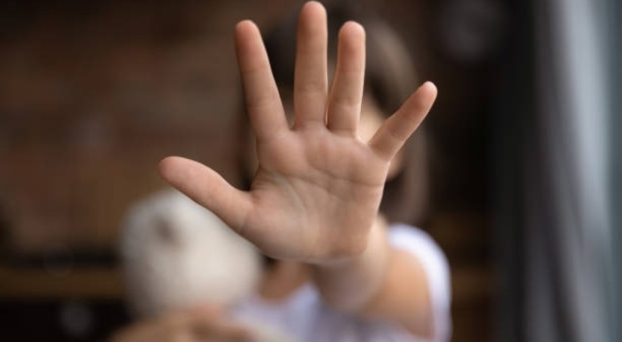 Adana'da 13 yaşındaki küçük kız doğum yaptı!