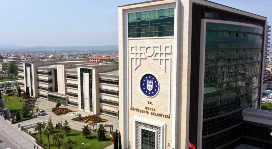 Bursa Büyükşehir Belediyesi'nden Atatürk Heykeli ve güvenlik personeli açıklaması!