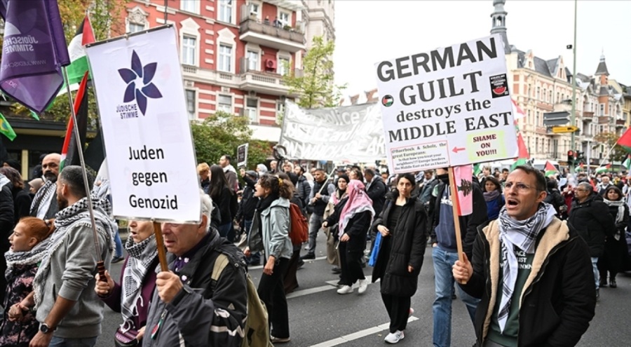 Almanlar İsrail'e askeri destek verilmesine karşılar