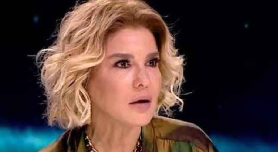Gülben Ergen Narin olan profil fotoğrafını kaldırdı