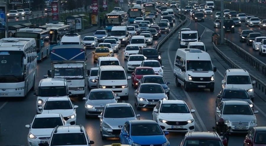 2025'te uygulama başlıyor: Araç sahipleri dikkat!