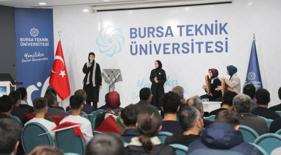 Bursa Teknik Üniversitesi'nde Filistin için şiirler okundu