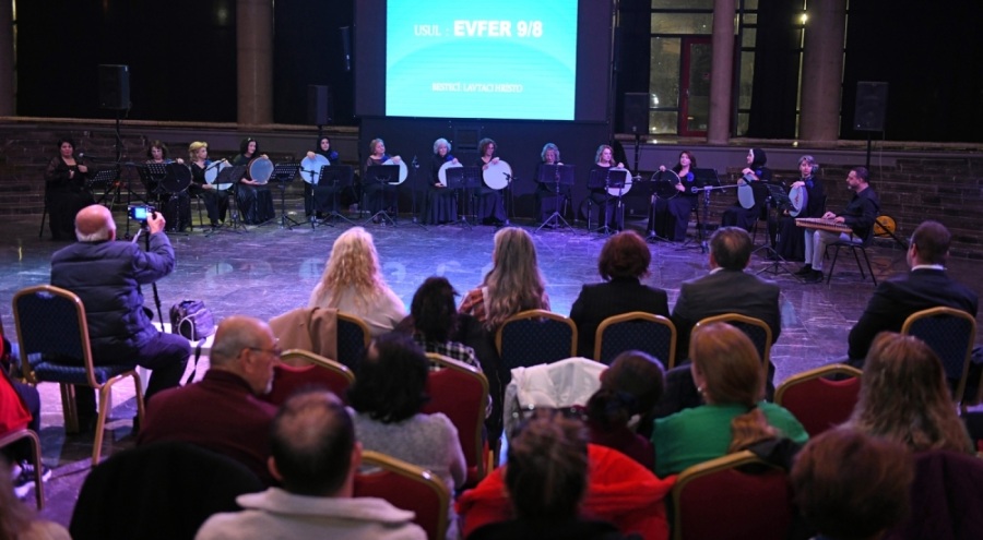 Osmangazi'de Bursalı müzikseverlerin yoğun katılımıyla Klasik Türk Sanat Müziği Konseri düzenlendi
