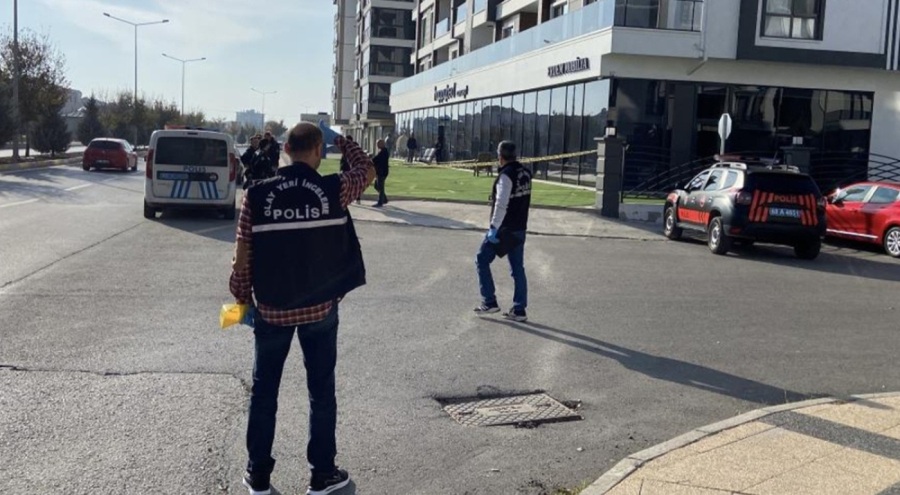 16 yaşındaki kız 4. kattan aşağı düştü