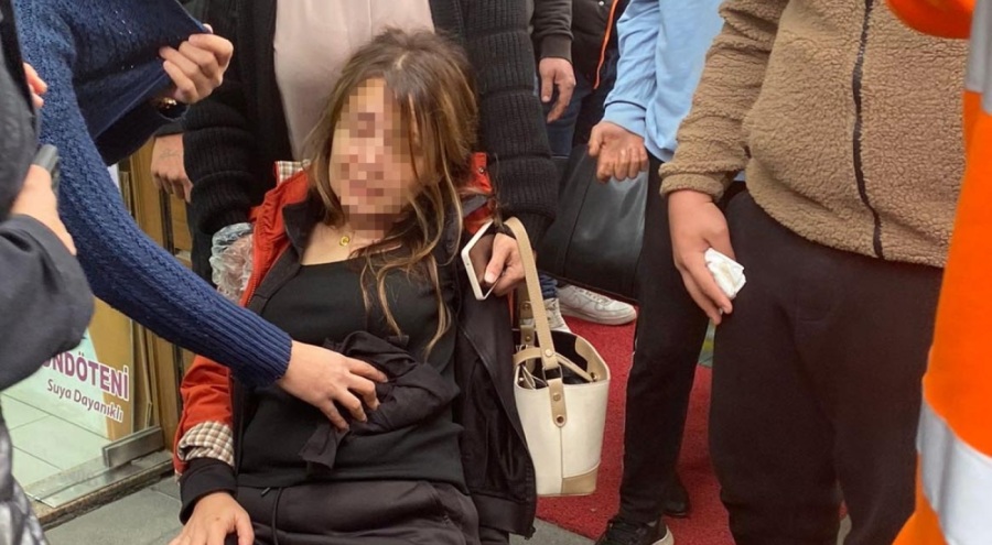 Erkek vahşeti: Boşandığı kadını cadde ortasında bıçakladı