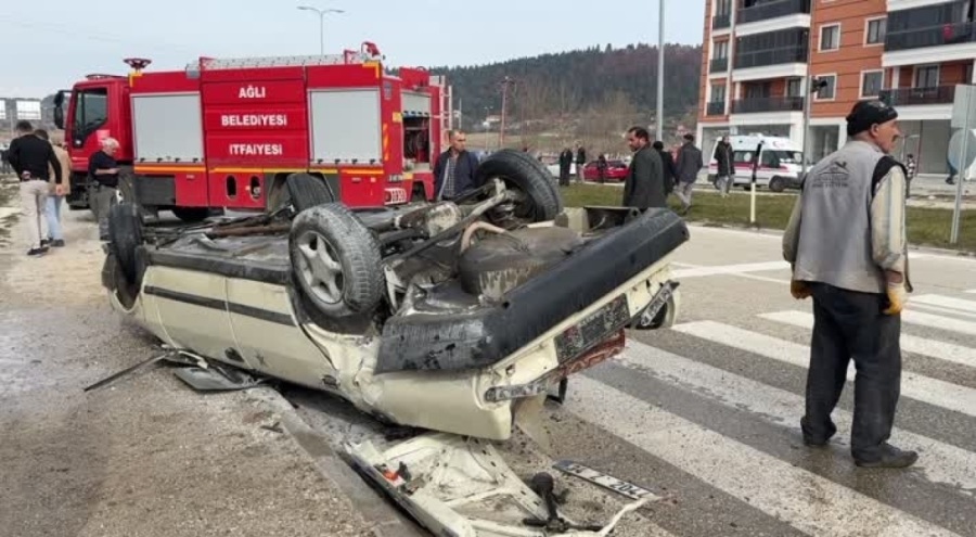 Otomobil devrildi: 2 yaralı