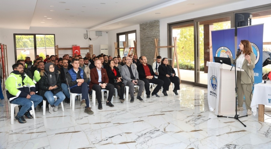 Mudanya'da "Başıboş Hayvanlara Yaklaşma ve Müdahale Teknikleri" eğitimi düzenlendi