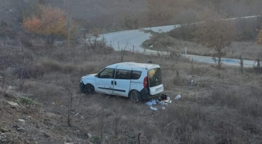 Kontrolden çıkan araç şarampole uçtu