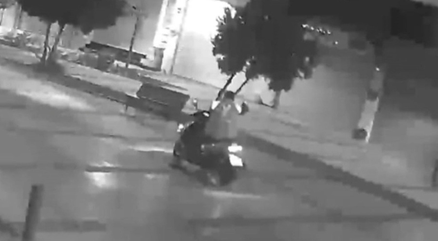 Haraç alamadıkları iş yerlerini kurşunladılar!