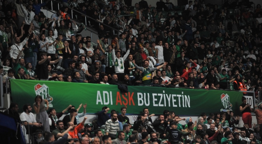 Bursaspor Basketbol, Patrioti Levice'ye yenildi