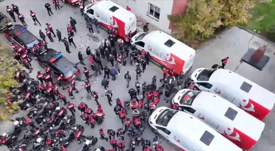 "Kalkan-29" operasyonuyla 242 düzensiz göçmenin yakalandı belirtildi