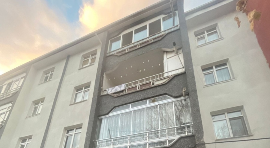 Gıda zehirlenmesinden dolayı karı koca, evlerinde ölü bulundu