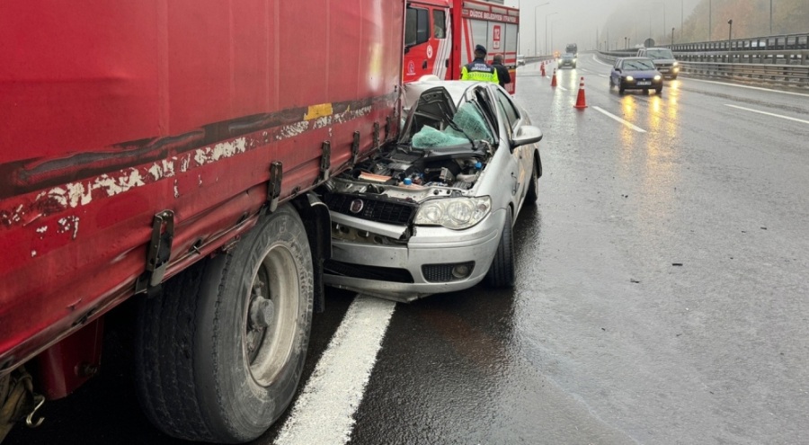 Anadolu Otoyolu'nda korkunç kaza! Tırın altında can verdi