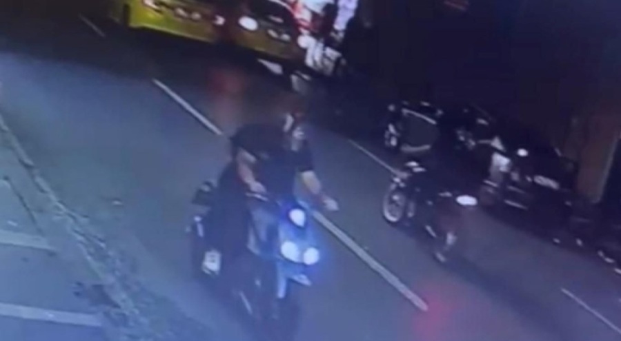 Midyeci Ahmet'e pompalı tüfekle saldırı kamerada!