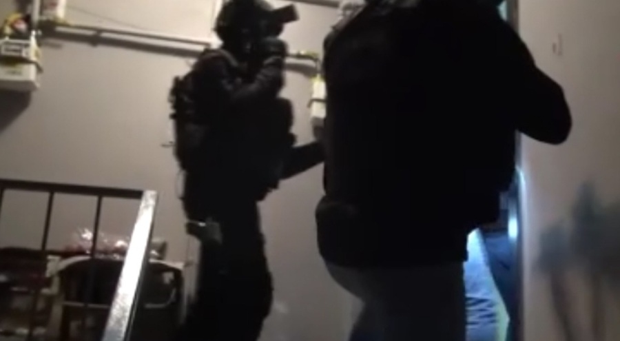 Terör propagandası! Molotofla çöp konteynerlerini yaktılar