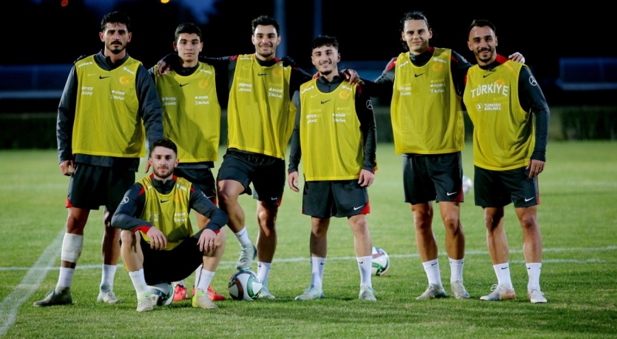 A Milli Takım, Karadağ maçı için hazırlıklara başladı