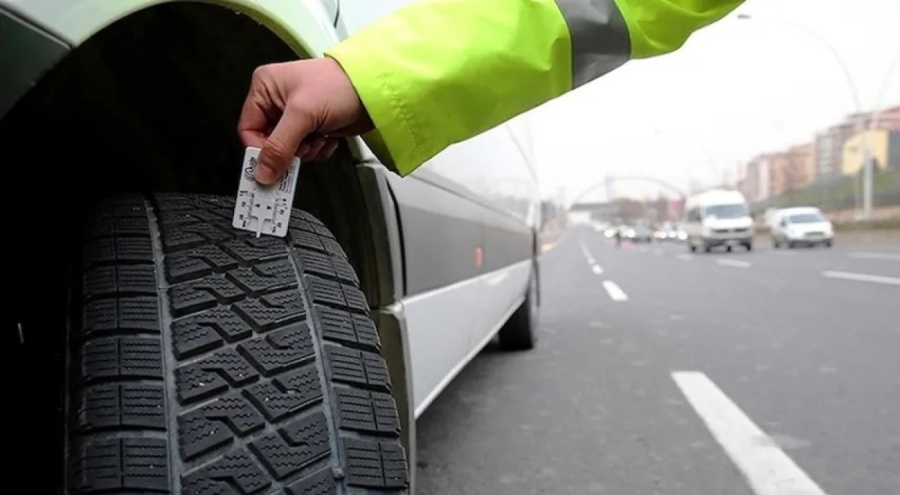 Kış lastiği fiyatları bu sene cep yakıyor! Taktırmayanlara para cezası!
