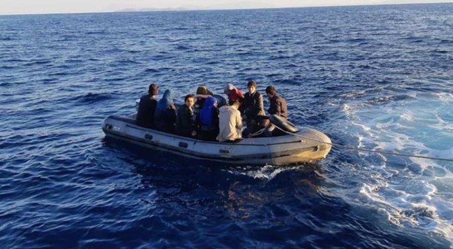 Kırklareli'nde 12 düzensiz göçmen yakalandı