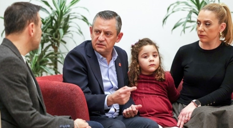 Özgür Özel, Gezi Davası tutuklusu Tayfun Kahraman'ın ailesi ile bir araya geldi