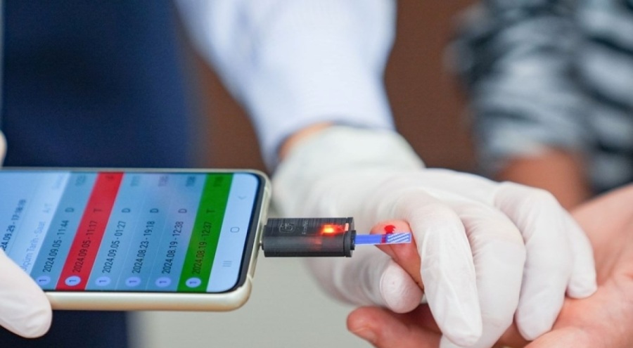 Cep telefonuyla şeker ölçümü! Türk bilim insanlarından bir ilk