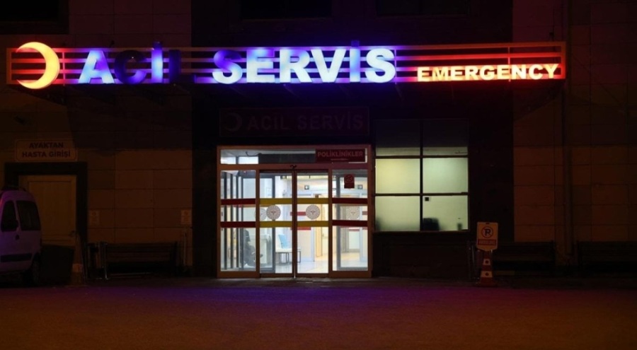 Motosiklet sürücüsü otobüsün altında kalarak can verdi