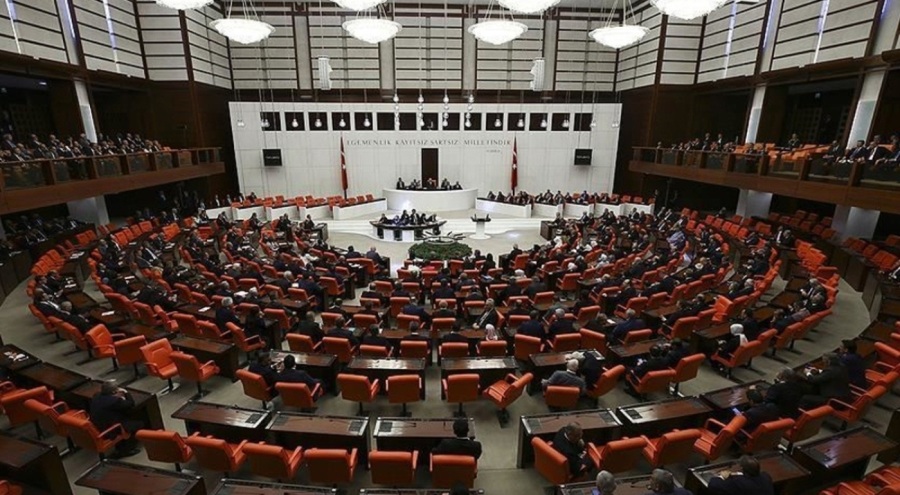 7 milletvekilinin dokunulmazlık dosyası Meclis'e sunuldu