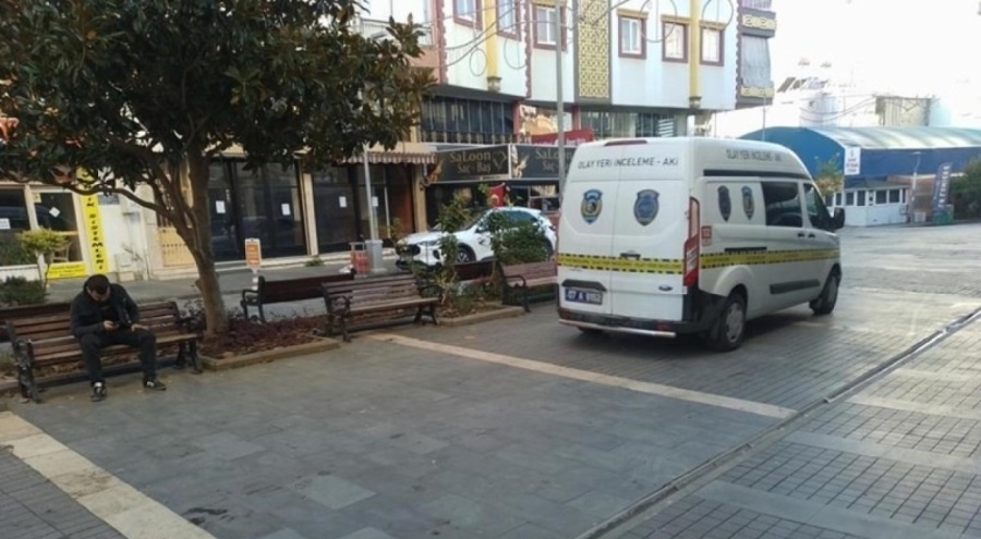 53 yaşındaki kadın sokakta ölü bulundu