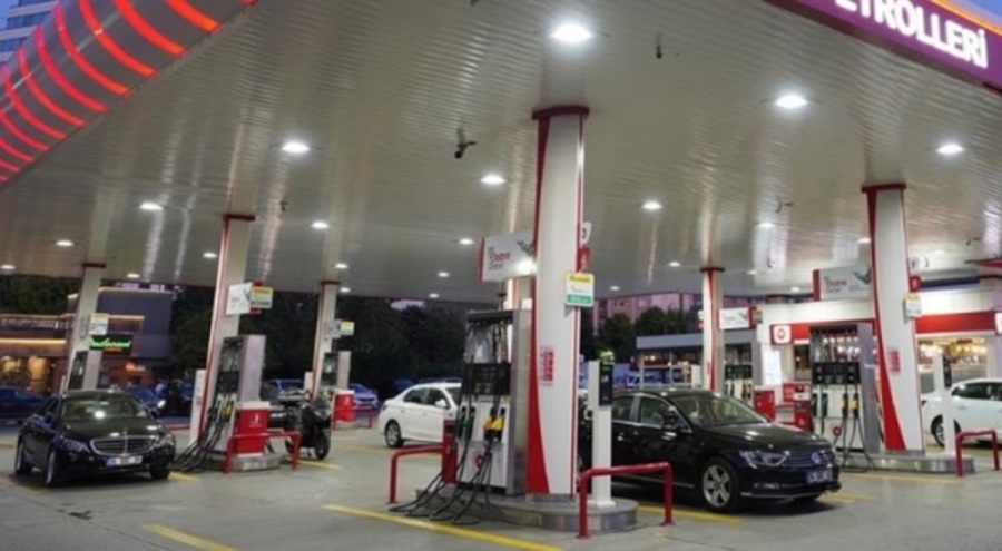 Türkiye'nin akaryakıt devi resmen satıldı!