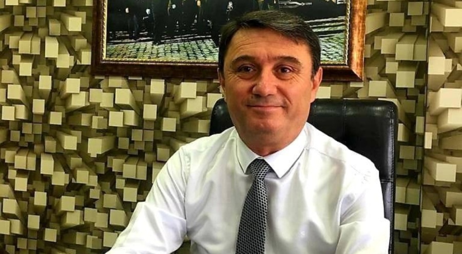 Belediye başkanına hakaret ettiği için pazarcı tutuklandı