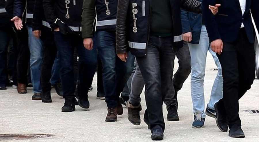 FETÖ operasyonu: 9 gözaltı