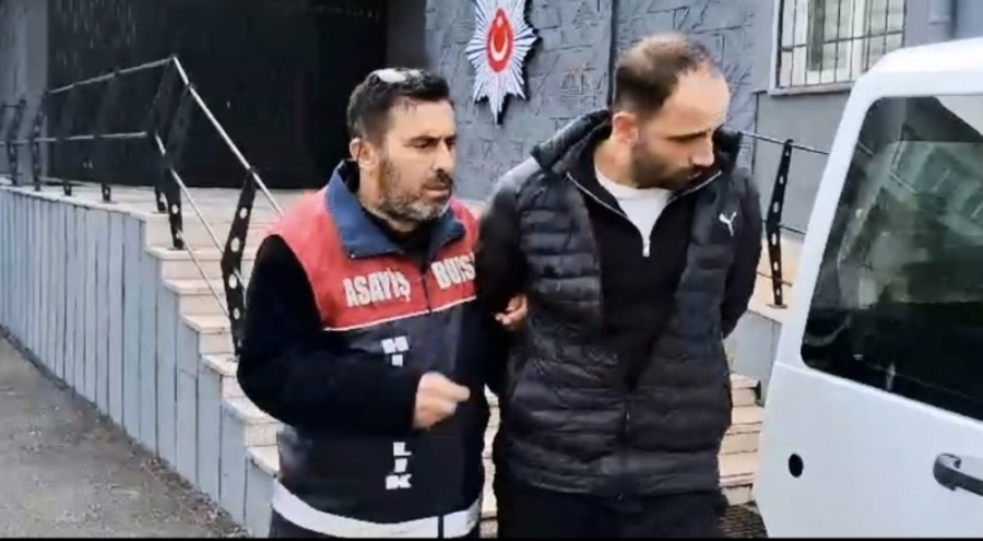 Bursa'da navigasyondan bulduğu adresi soydu!