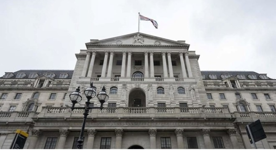 İngiltere'de enflasyon yeniden hedefin üzerine çıktı