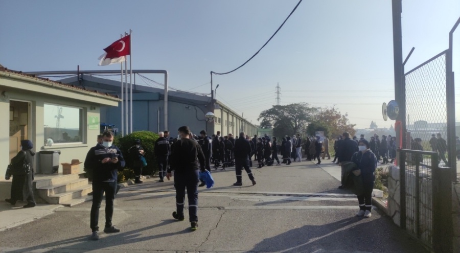 Bursa'da işçiler iplik fabrikasındaki kimyasal tepkimeden etkilendi!
