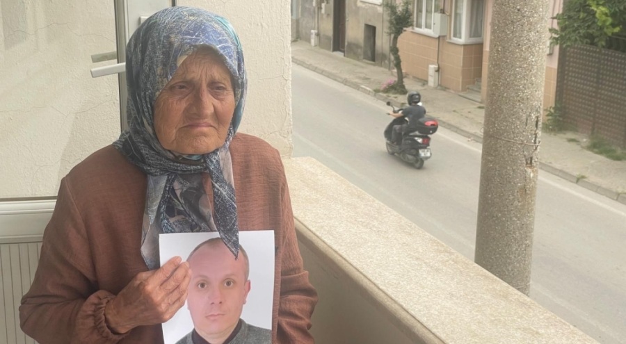 Bursa'da gözü yaşlı anne 113 gündür oğlunu bekliyor!