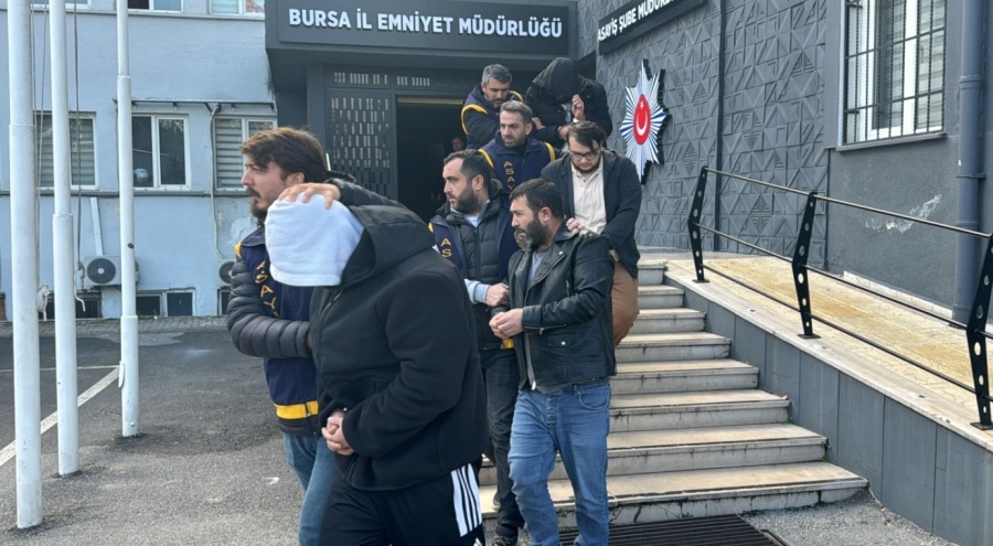 Bursa'da otomobil çetesine operasyon!