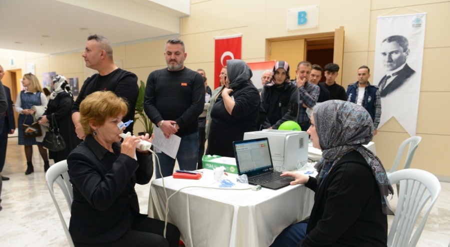 Nilüfer Belediyesi çalışanları KOAH testine tabi tutuldu