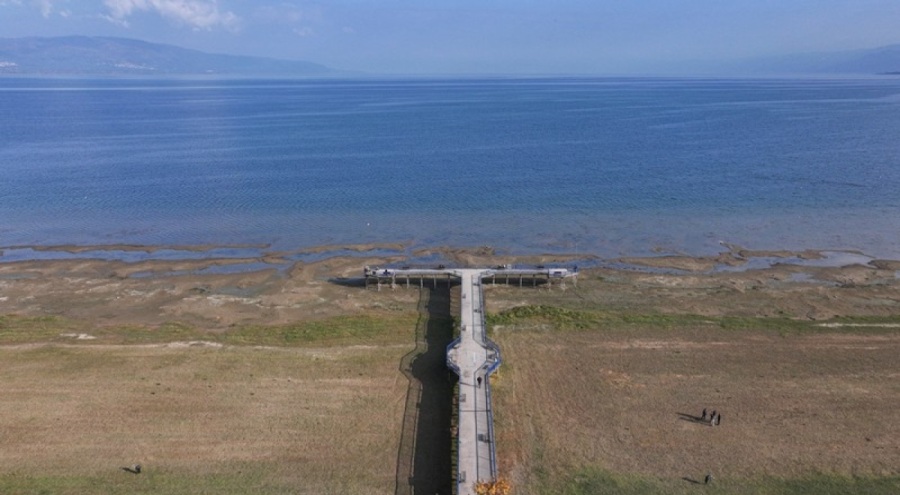 İznik Gölü'nün çekilmesiyle Orhangazi İskelesi uzakta kaldı